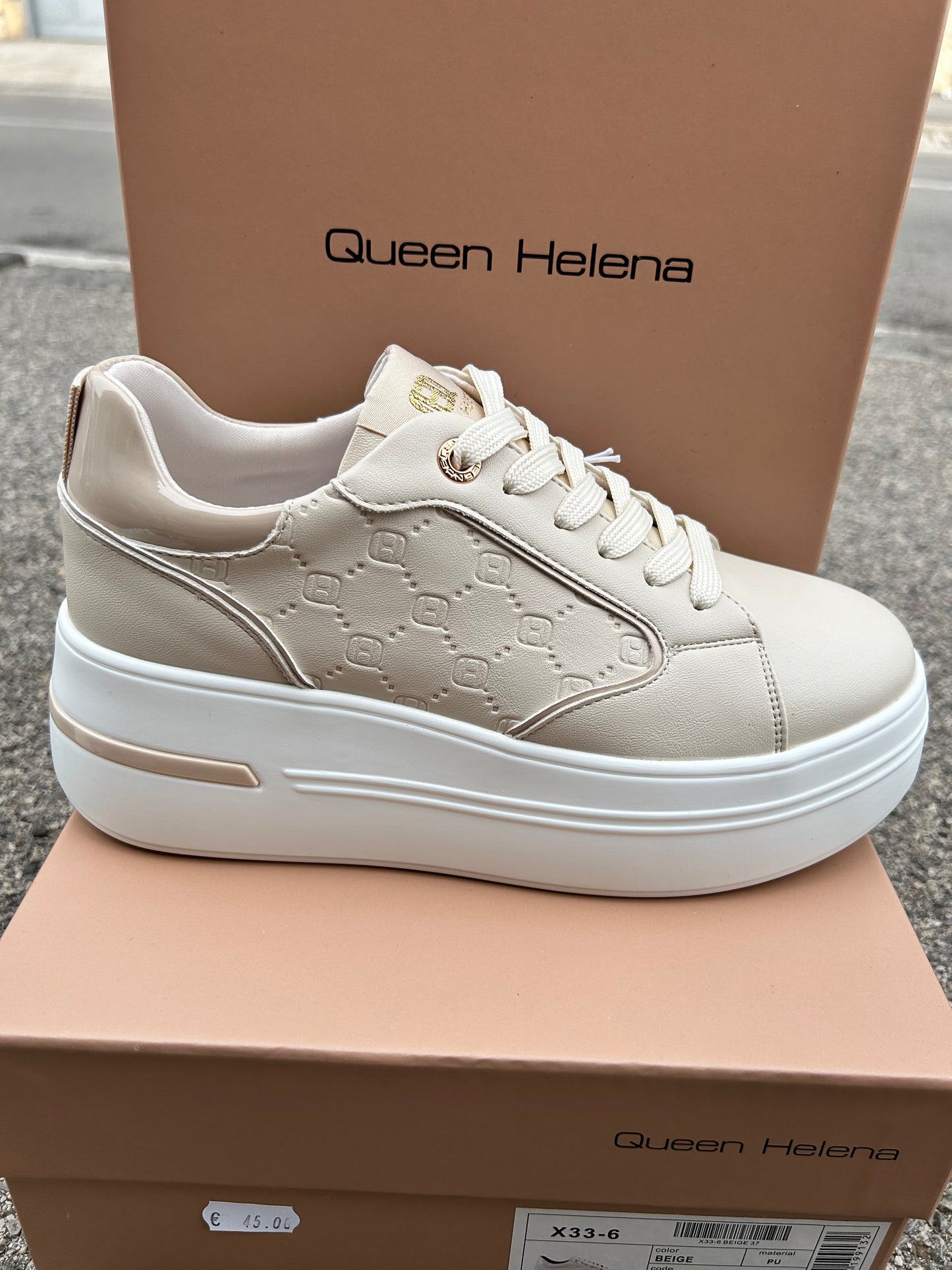Sneakers Queen Helena (x33-7)