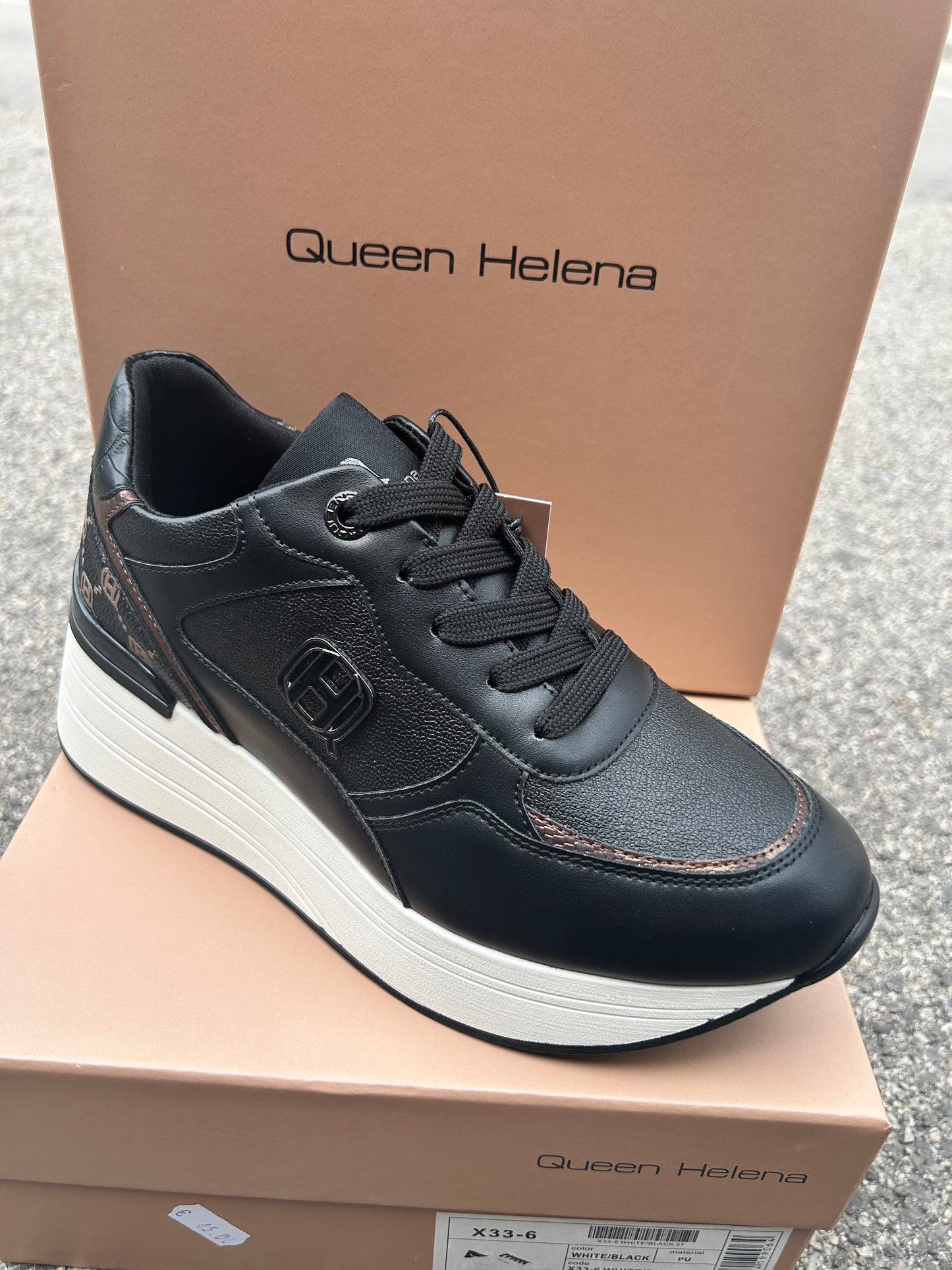 Sneakers Queen Helena (X33-26)