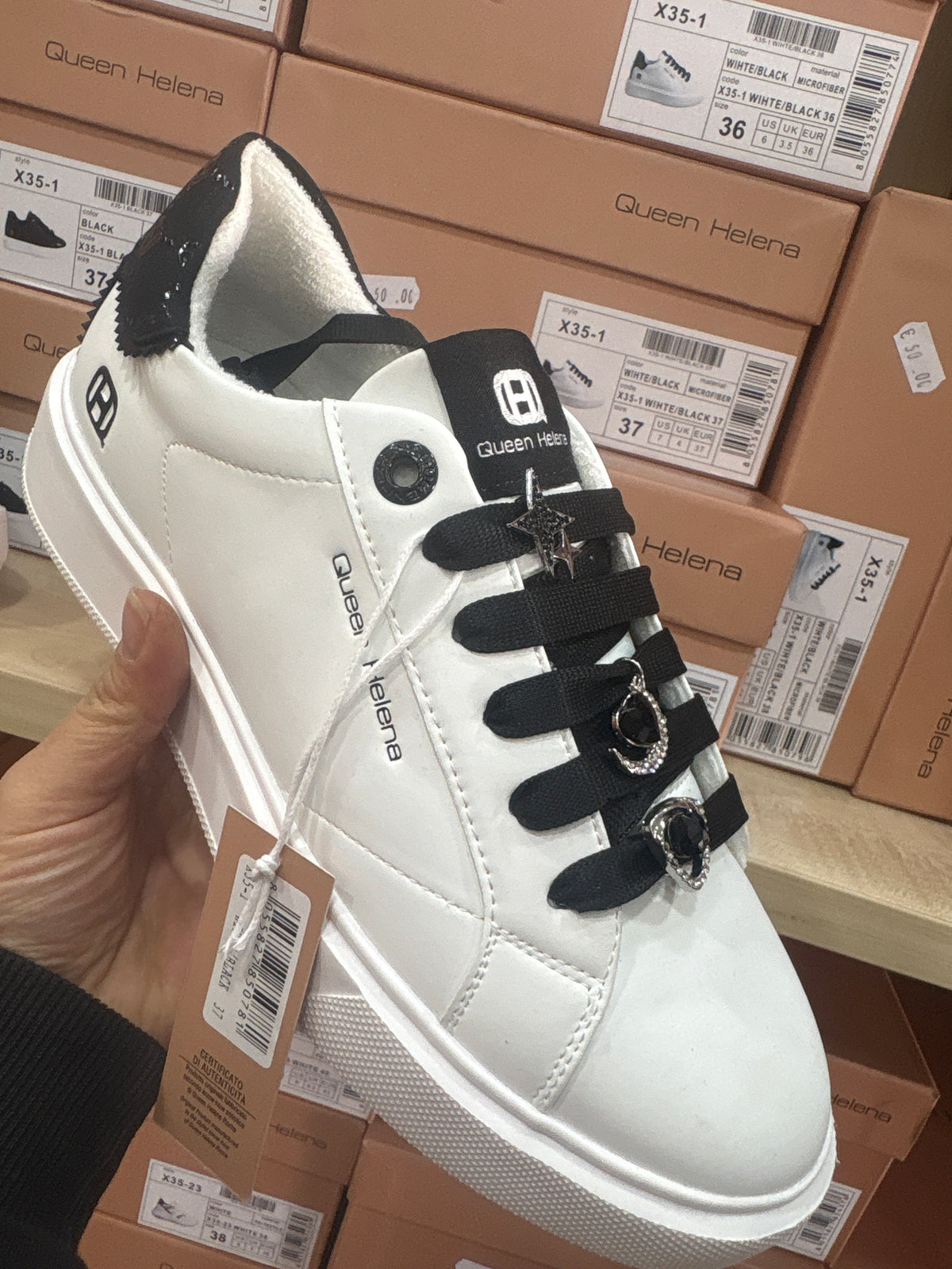 Sneakers x351