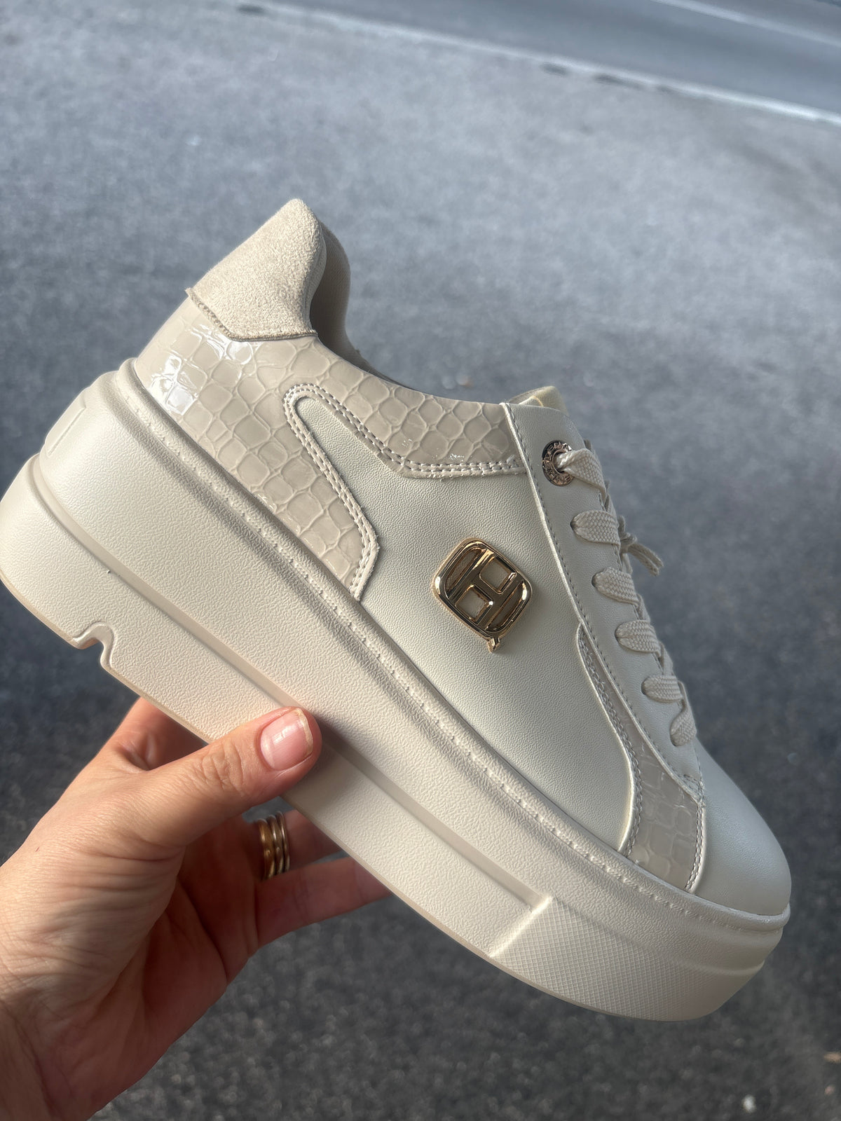 Sneakers x35-11