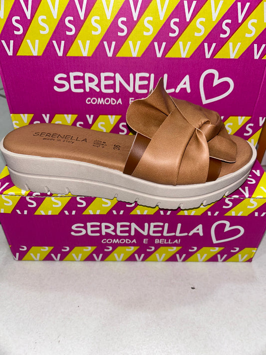 Scalzati donna Serenella