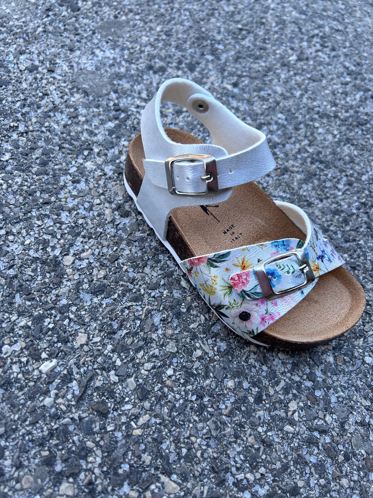 Sandali bimba