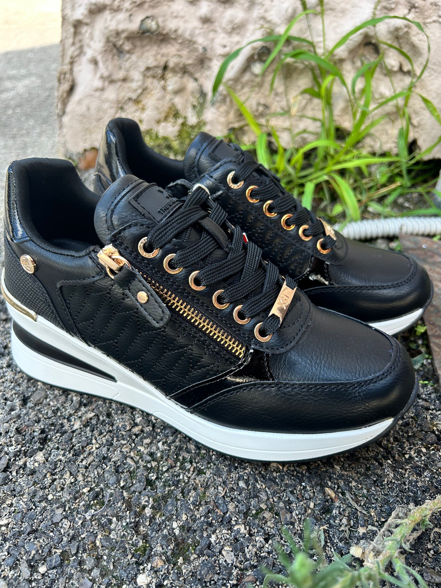 Sneakers XTI (art.143071)