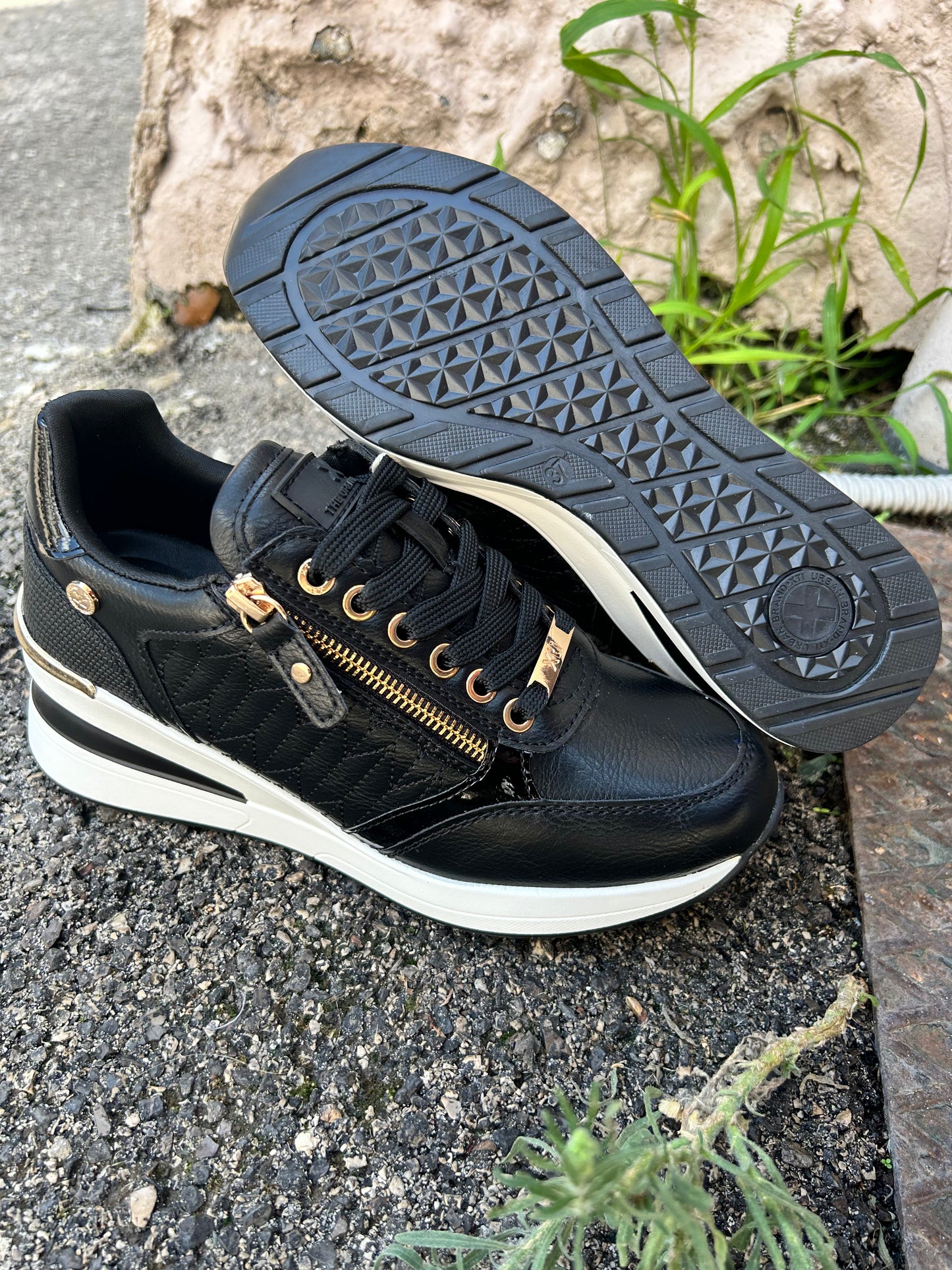 Sneakers XTI (art.143071)