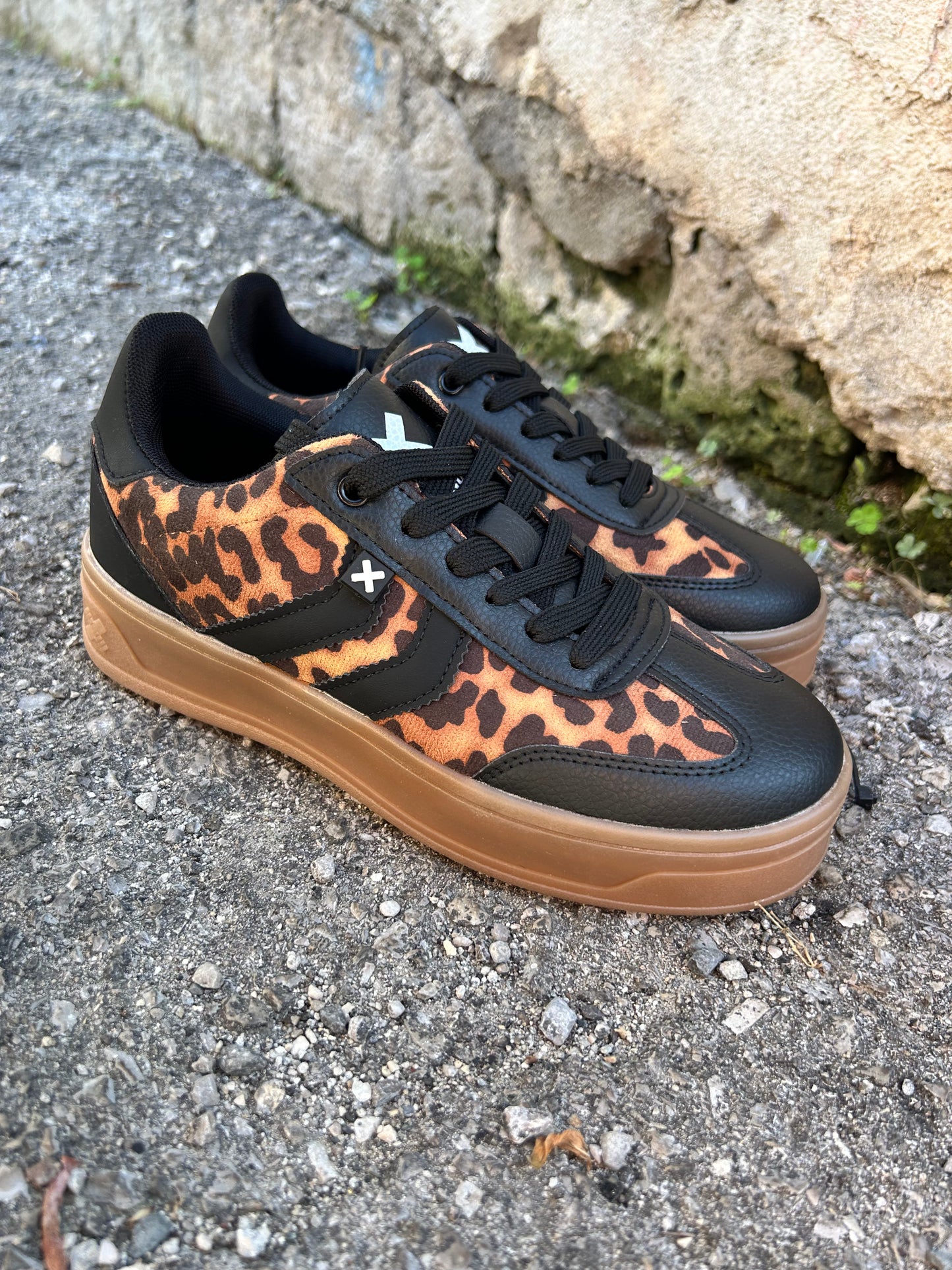 Sneakers XTI (art.144584)
