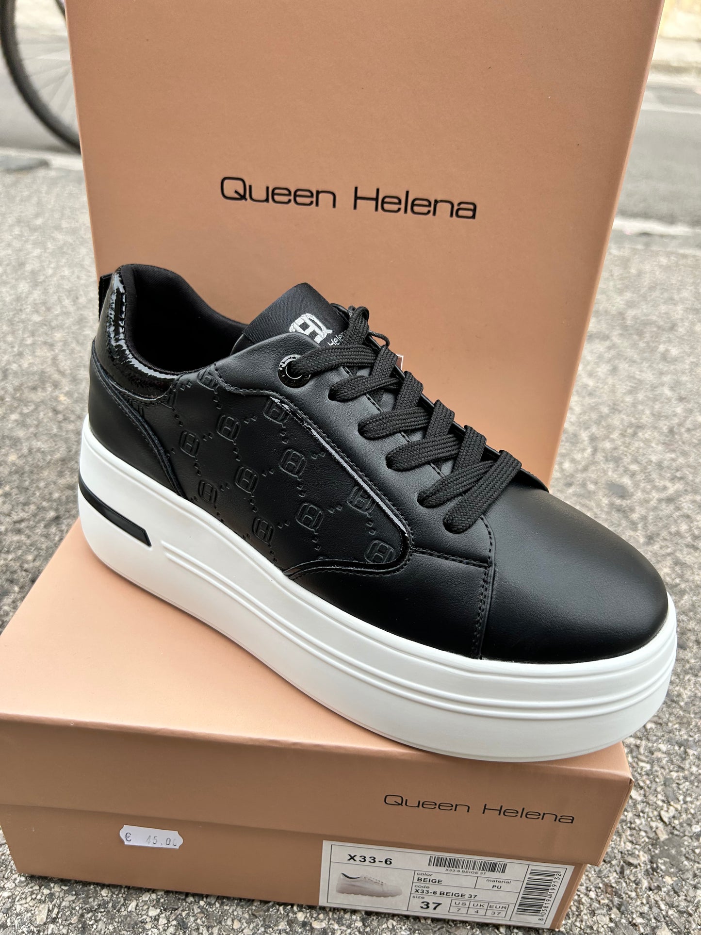 Sneakers Queen Helena (x33-7)