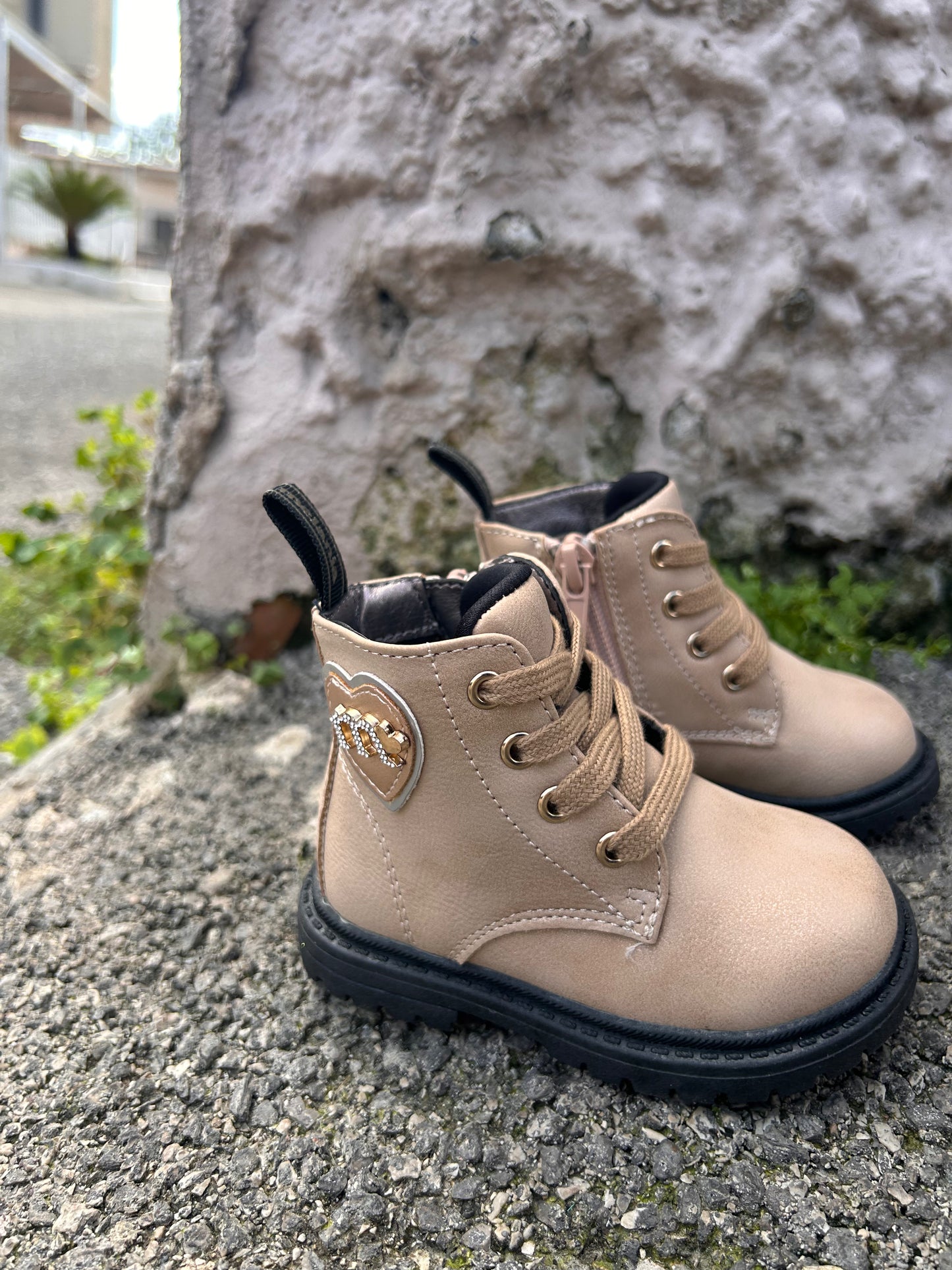 Anfibi Bimba Melania