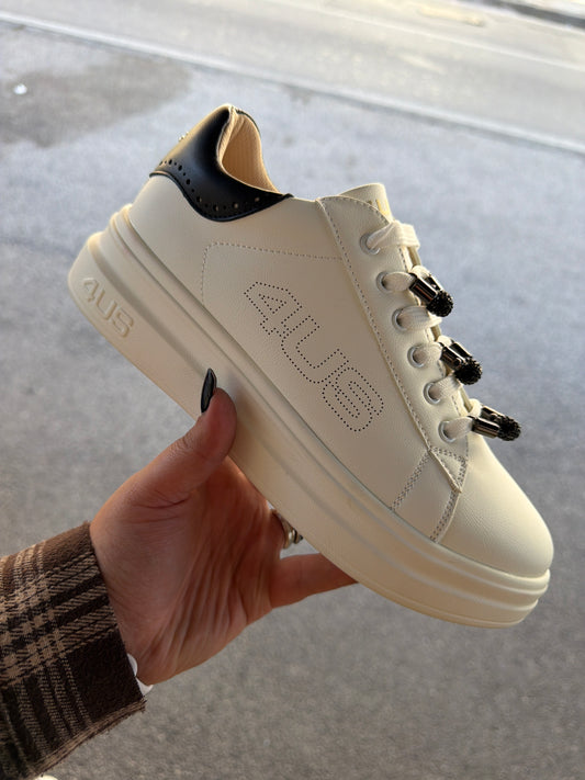 Sneakers x251