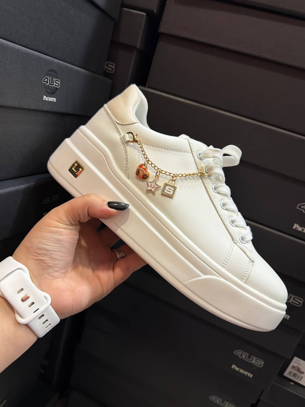 Sneakers x260